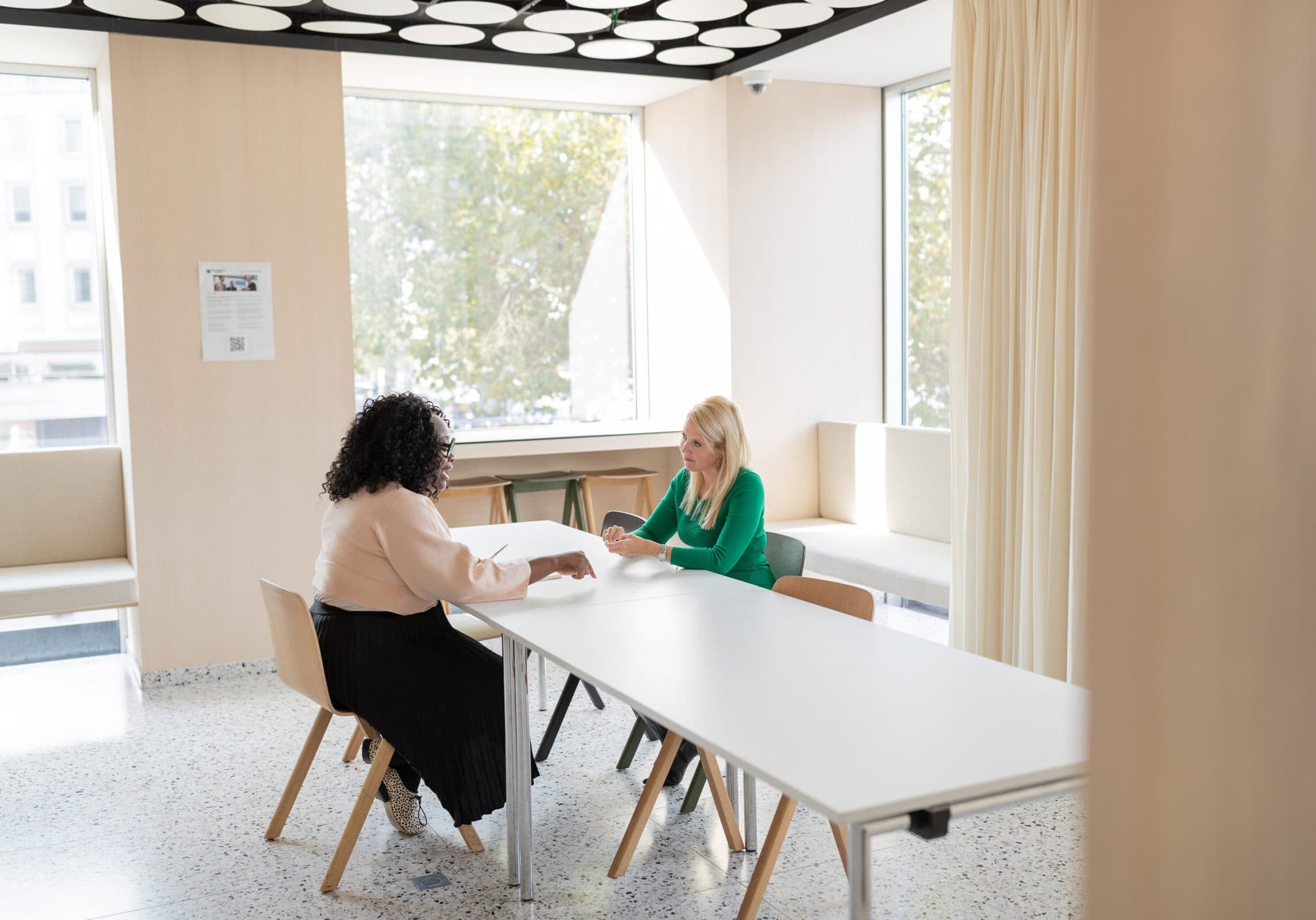 Experience Coaching: Minouche's Story Elevate your career and personal life with coaching that drives success and well-being
